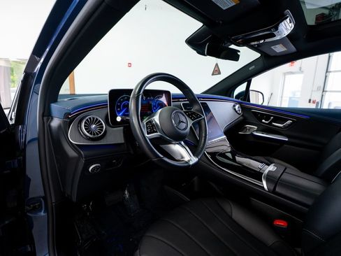 Used 2025 Mercedes-Benz EQE 350+ SUV image 29