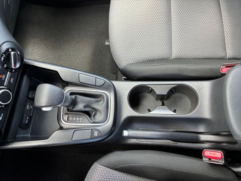 Used 2025 Kia Soul LX w/ LX Technology Package image 39