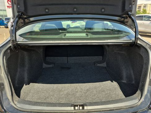 Certified 2025 Toyota Corolla LE FWD image 22