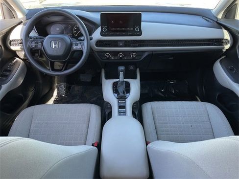 Certified 2025 Honda HR-V LX image 9