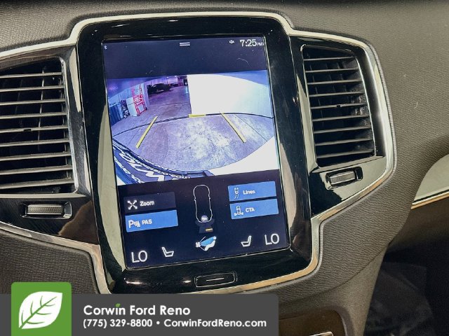 Used 2018 Volvo XC90 T6 Momentum w/ Momentum Plus Package AWD/4WD image 15