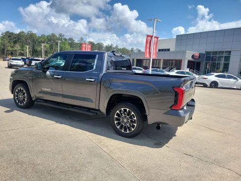 Used 2025 Toyota Tundra Limited image 3