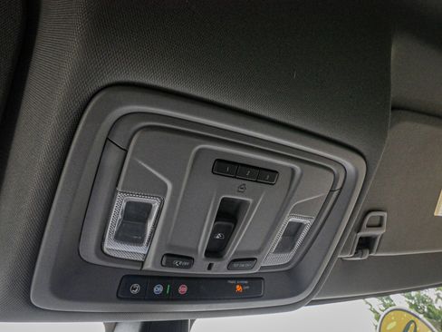 Used 2020 Chevrolet Silverado 1500 LT Trail Boss image 26