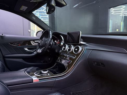 Used 2017 Mercedes-Benz C 63 AMG Sedan image 24