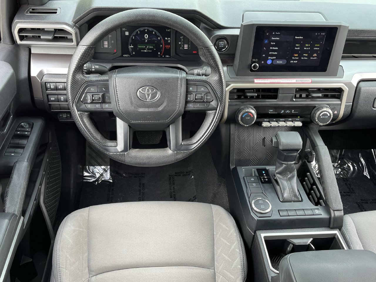 Used 2024 Toyota Tacoma SR5 RWD image 10