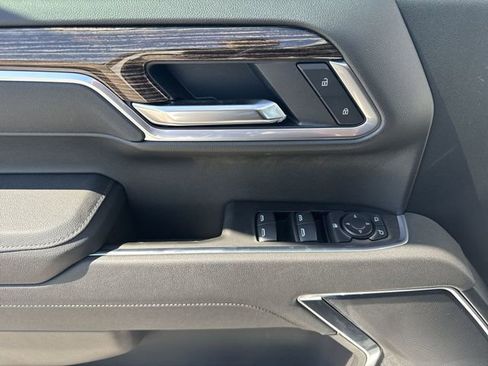 New 2026 GMC Sierra 1500 Elevation image 13