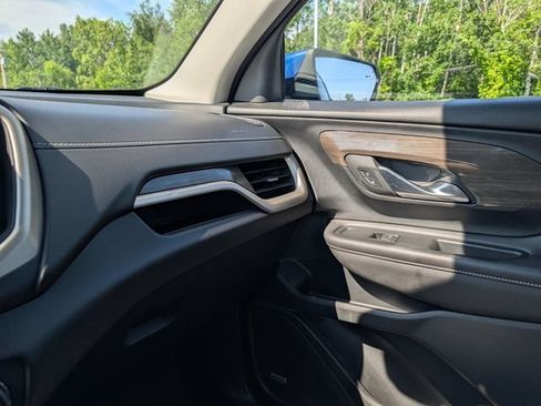 Used 2022 GMC Terrain Denali AWD/4WD image 37