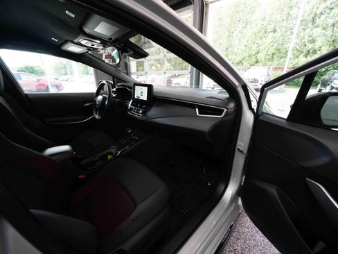 Used 2024 Toyota Corolla SE FWD image 25