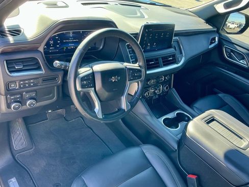 Used 2023 Chevrolet Tahoe Z71 w/ Luxury Package image 37