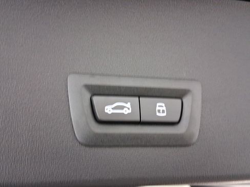 New 2026 BMW X3 xDrive30 w/ Convenience Package image 28