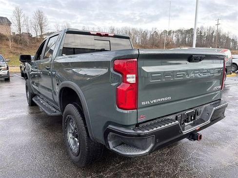 Used 2025 Chevrolet Silverado 1500 ZR2 w/ Technology Package image 5