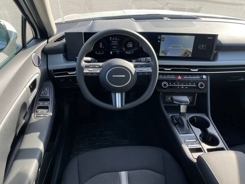 New 2025 Hyundai Sonata SE FWD image 21