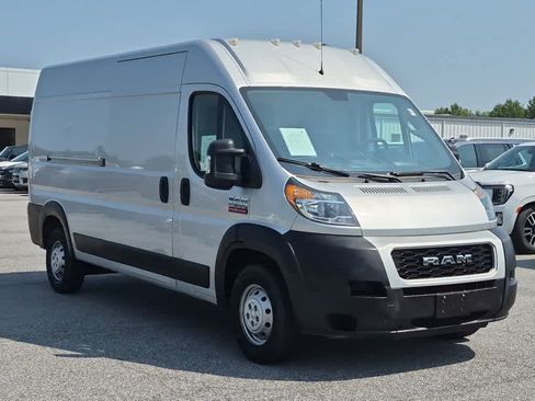 Used 2020 RAM ProMaster 2500 FWD image 3
