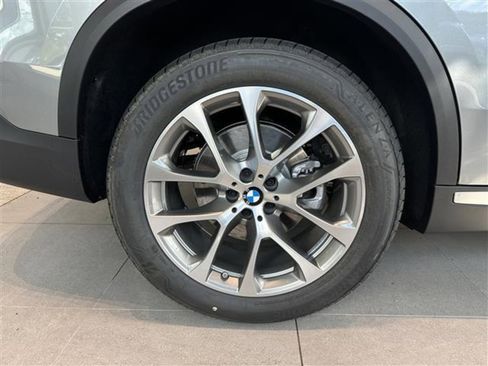 New 2026 BMW X5 xDrive40i image 7