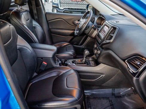 Certified 2021 Jeep Cherokee Latitude Plus image 16