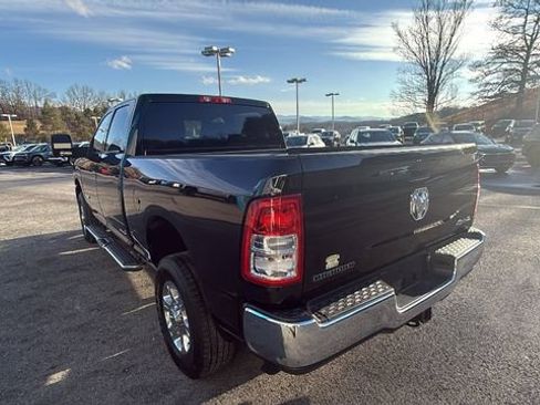 Used 2024 RAM 2500 Big Horn w/ Bed Utility Group image 6