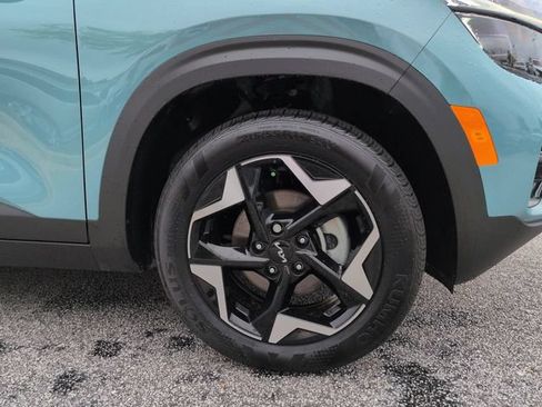 Used 2026 Kia Seltos EX FWD image 10