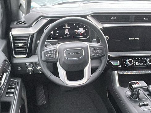 New 2026 GMC Sierra 1500 Denali w/ Denali Reserve Package image 13