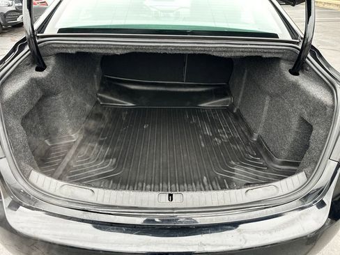 Used 2017 Chevrolet Impala LT image 20