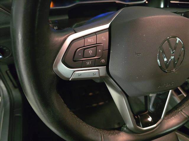 Used 2024 Volkswagen Jetta SE FWD image 17