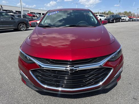 Used 2024 Chevrolet Malibu RS image 2