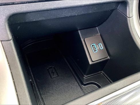 Used 2021 Ford Edge SEL w/ Convenience Package AWD/4WD image 32