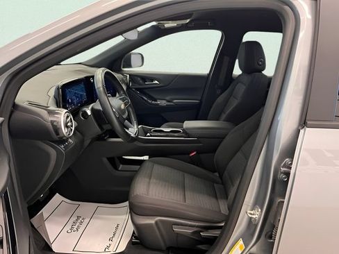Certified 2025 Chevrolet Equinox LT AWD/4WD image 13