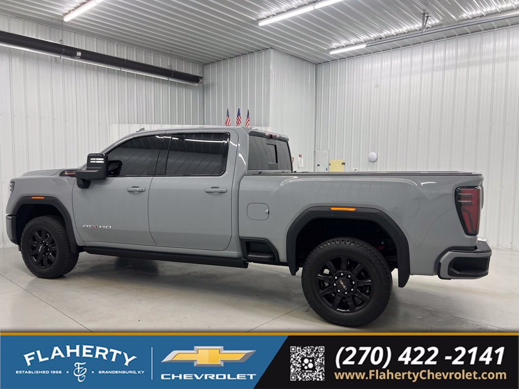 Used 2024 GMC Sierra 3500 AT4 w/ AT4 Premium Plus Package AWD/4WD image 5