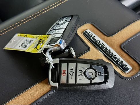 Certified 2024 Ford F250 Platinum w/ Tremor Off-Road Package image 21