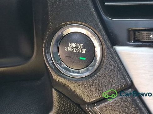 Used 2019 GMC Yukon XL SLT w/ Open Road Package RWD image 29