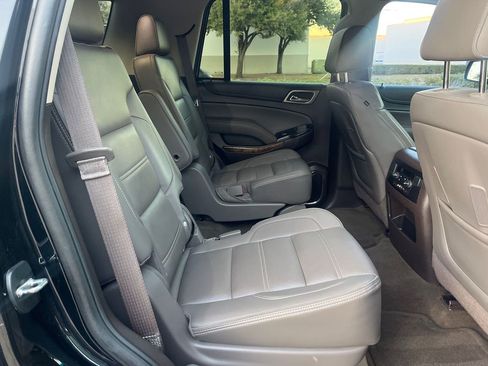 Used 2015 GMC Yukon Denali w/ Premium Package image 20