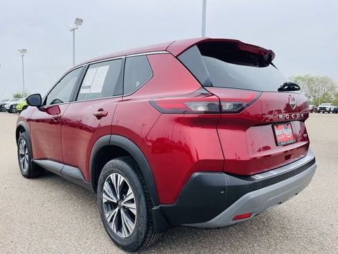 Certified 2023 Nissan Rogue SV image 5