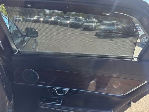 Used 2014 Jaguar XJ L Portfolio image 28