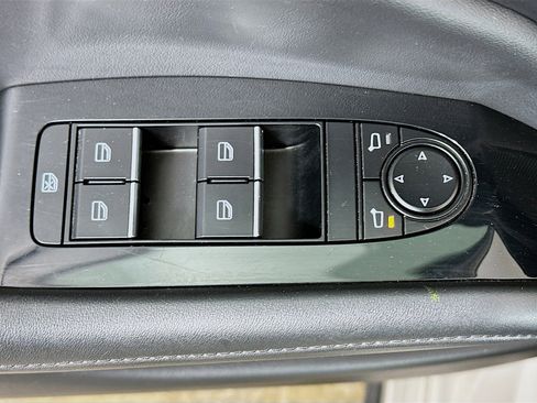 Used 2025 MAZDA MAZDA3 s Sport image 15