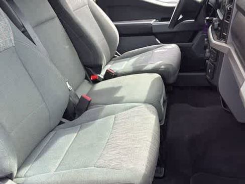 Used 2023 Ford F150 XLT image 30