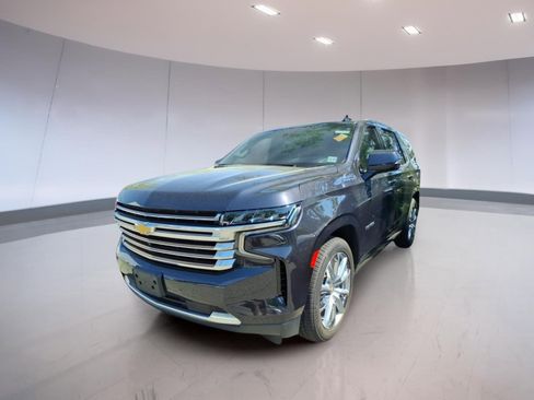 Used 2023 Chevrolet Tahoe High Country AWD/4WD image 2