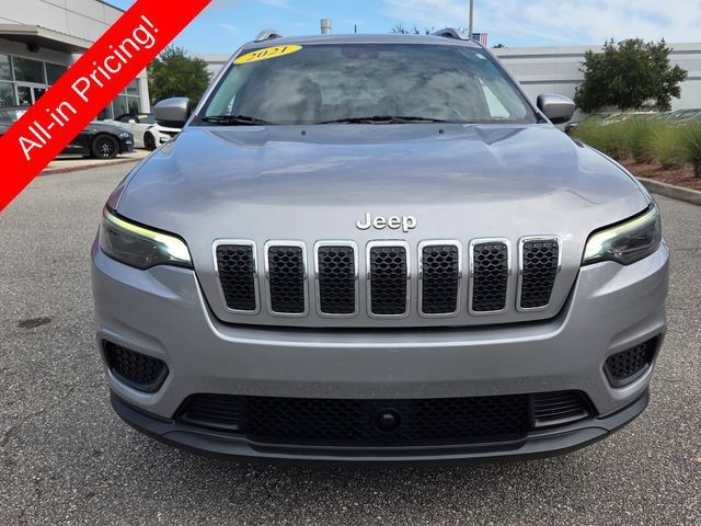 Used 2021 Jeep Cherokee Latitude FWD image 8