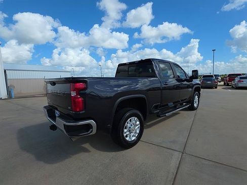 Used 2024 Chevrolet Silverado 2500 LT w/ Texas Edition AWD/4WD image 5