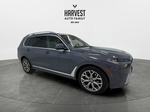 Used 2024 BMW X7 xDrive40i image 9