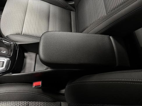 Used 2024 Chevrolet Trax LT w/ Driver Confidence Package image 18