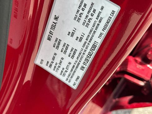 Used 2020 Tesla Model 3 Standard Range Plus RWD image 28