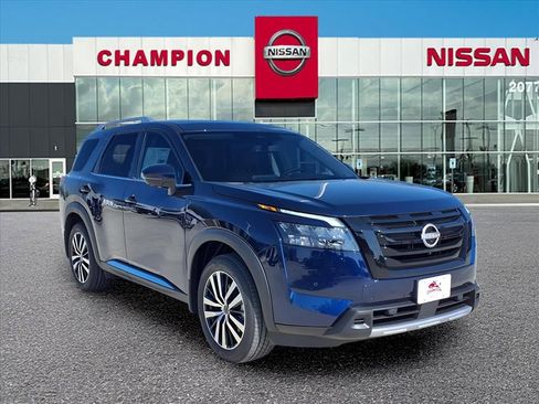 New 2025 Nissan Pathfinder Platinum w/ Black Appearance Package image 1
