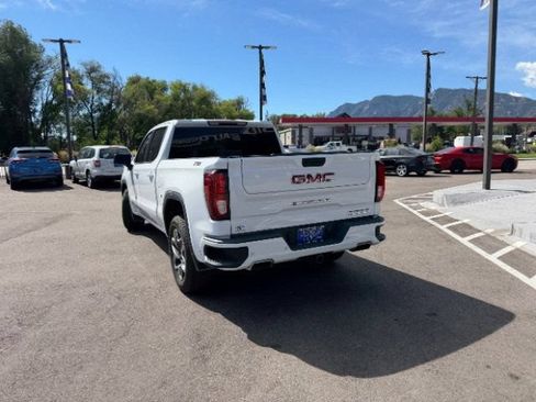 Used 2021 GMC Sierra 1500 Elevation w/ Preferred Package AWD/4WD image 11