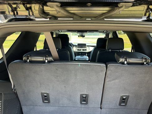 Certified 2024 Chevrolet Tahoe Premier w/ Advanced Technology Package image 5