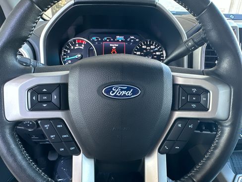 Certified 2020 Ford F350 Lariat w/ Lariat Ultimate Package image 23