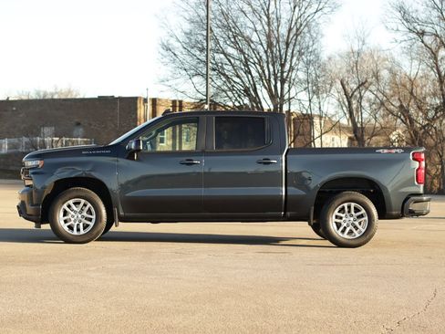 Used 2019 Chevrolet Silverado 1500 RST w/ Convenience Package image 4