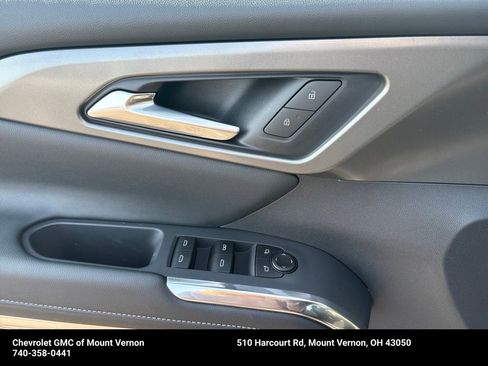 New 2026 Chevrolet Traverse LT w/ Driver Confidence Package image 13