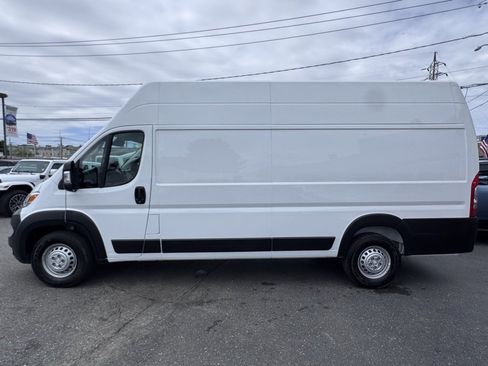 Used 2025 RAM ProMaster 3500 image 4