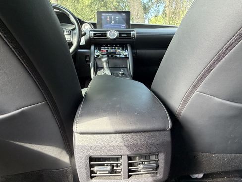 Used 2021 Lexus IS 300 w/ Comfort Package RWD image 38
