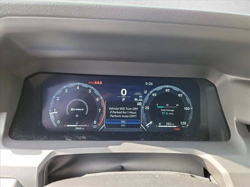 Used 2025 Toyota Tacoma TRD Sport AWD/4WD image 19